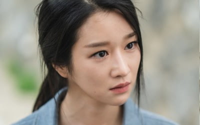 '사이코지만 괜찮아' 서예지, 화려함 어디로? 늘어난 티셔츠+헝클어진 머리 '눈길'