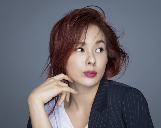 가수 채연이 '보이스트롯'에 참가한다. / 사진제공=MBN
