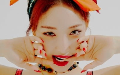 청하, 오늘(6일) 'PLAY' 발매…창모 피처링 '시너지 UP'