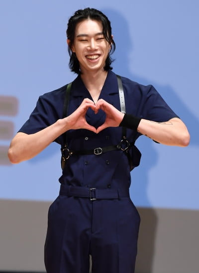 [TEN 포토] 멋진녀석들 동인 '씩씩한 녀석'