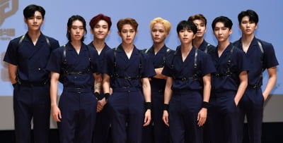 [TEN 포토] 멋진녀석들 '8개월만에 세번째 미니앨범으로 컴백'