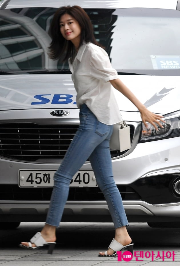[TEN 포토] 정소민 '쏨디 철파엠 왔어요'