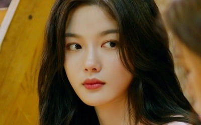 '편의점 샛별이' 김유정·솔빈 자매, '짠내' 폭발 찜질방 생활