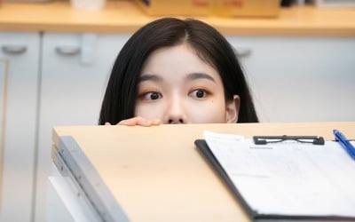 '편의점 샛별이' 김유정, 벌써 편의점 복귀? 지창욱과 의문의 숨바꼭질