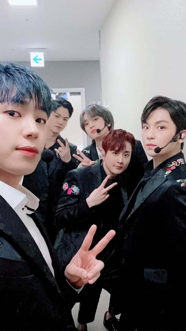 틴탑, 데뷔 10년 지나도 그대로…'To You 2020' 무대 이틀째 화제