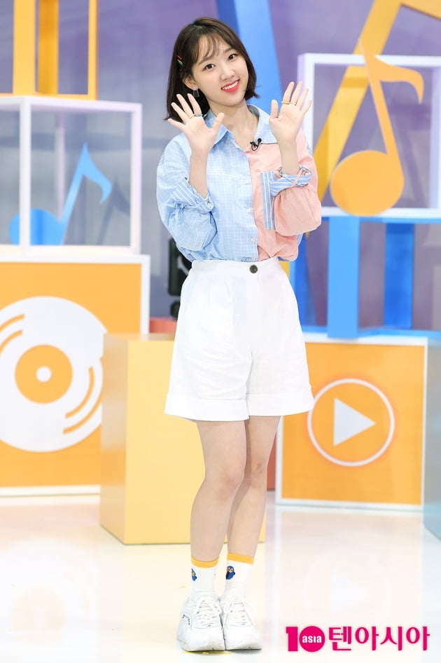 [TEN 포토] 위클리 신지윤, '시원한 여름 패션'