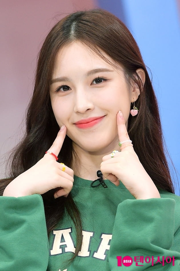 [TEN 포토] 위클리 이재희, '날 따라 스마일!'