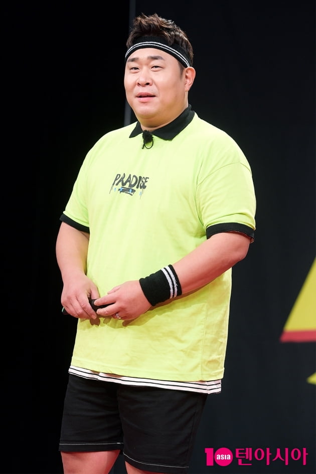[TEN 포토] 뮨세윤 '알고보니 훈남'
