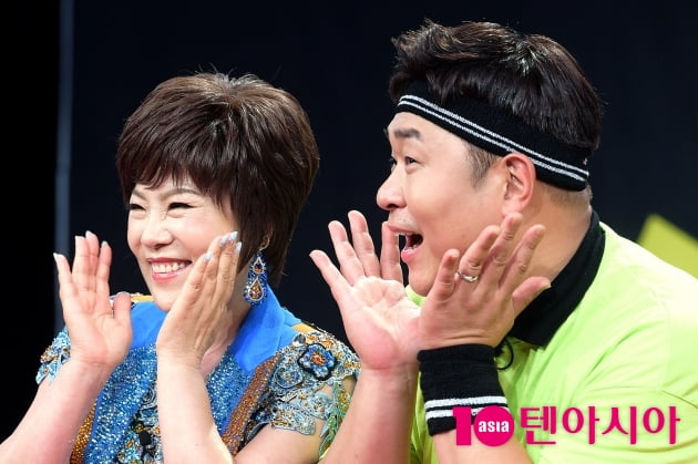 [TEN 포토] 김연자X문세윤 '블링블링~'