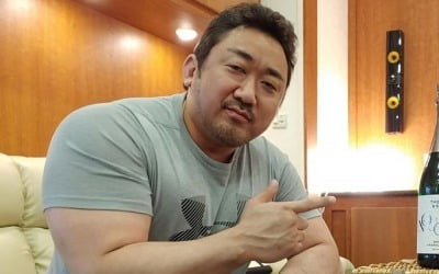 마동석 "마블 '이터널스', 내년 2월 개봉"…길가메시의 남다른 팔뚝