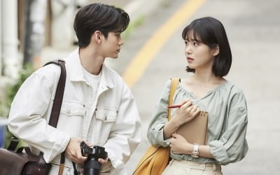 '경우의 수' 옹성우X신예은, 첫 스틸컷 공개…비주얼 케미부터 다르다