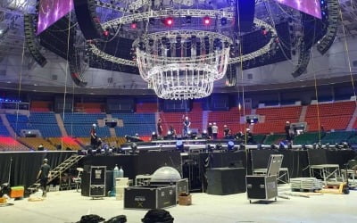 '미스터트롯' 서울 콘서트, 잠정 연기 "10억 넘게 투자했는데…3일전 통보 유감"
