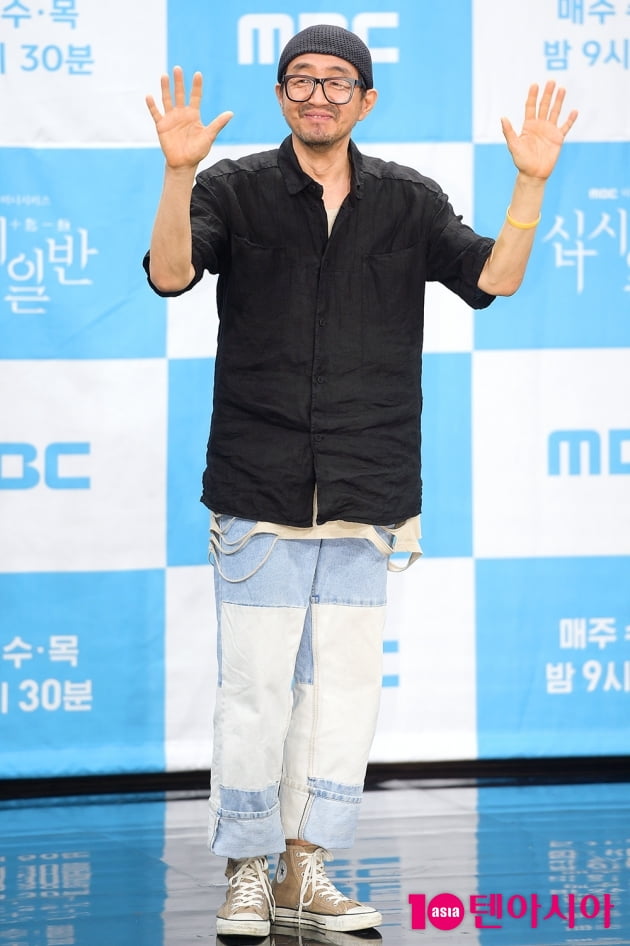 [TEN 포토] '십시일반' 남문철, '멋쟁이 미중년'