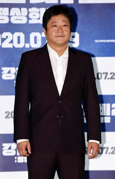 [TEN 포토] 곽도원 '포토타임은 미소로'(강철비2)