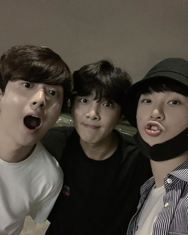 /사진=황윤성 인스타그램