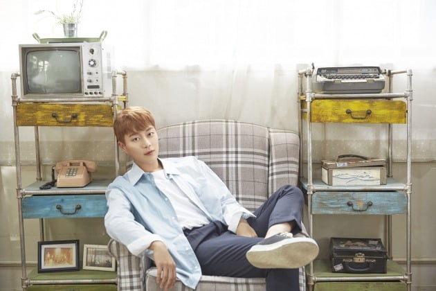 하이라이트 윤두준./사진제공=어라운드어스