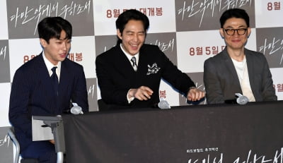 '다만악' 홍원찬 감독 "박정민, 기대 이상으로 잘해줬다"