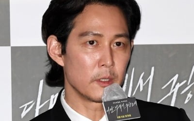 '다만 악에서 구하소서' 이정재 "'신세계' 이후 황정민과 재회, 흥분됐다"