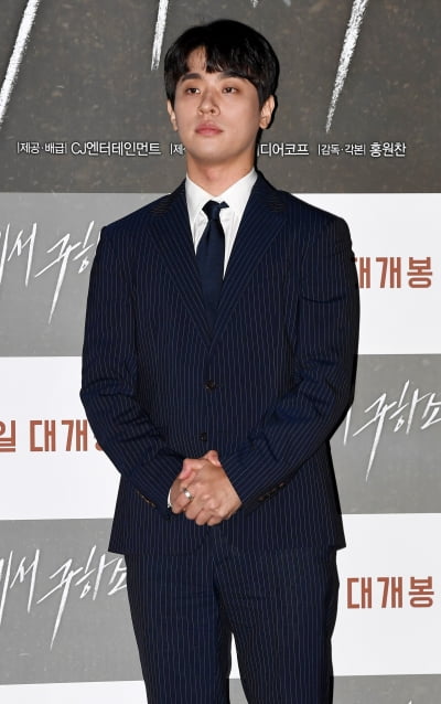 [TEN 포토] 박정민 '포토타임이 제일 어려워요'