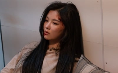 '편의점 샛별이' 김유정, 피칠갑 부상 당해…솔빈 위해 나선다
