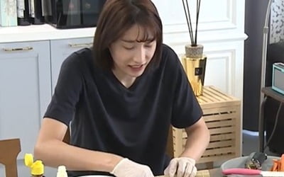 '나 혼자 산다' 김연경, "모양보다 맛으로 승부" 신개념 김밥 말기