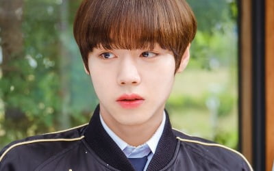 '연애혁명' 박지훈, 바가지 머리+교복 핏 '만찢 비주얼'