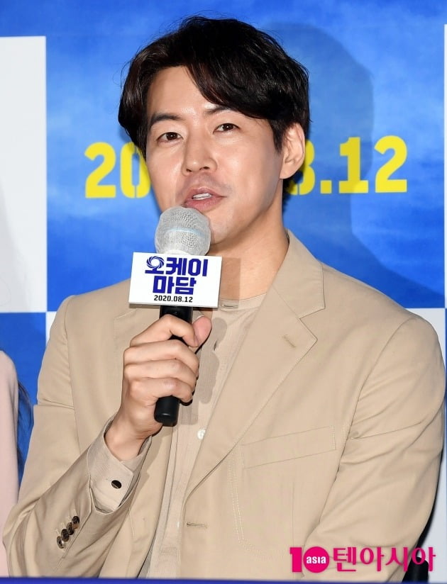 배우 이상윤이 3일 오후 서울 삼성동 메가박스 코엑스에서 열린 영화 '오케이 마담' 언론시사회에 참석했다. /조준원 기자 wizard333@