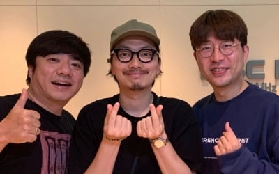 '싱글벙글쇼' 이동휘 "'응팔' 멤버들과 자주 연락하며 지내는 중"