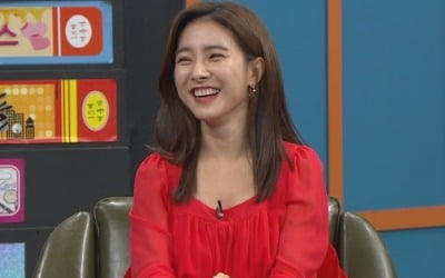 '비스' 김소은 "지현우는 귀찮고 박건일은 포옹 어색해"