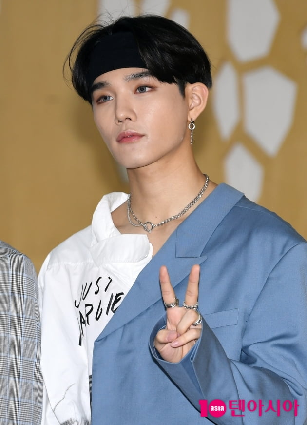 [TEN 포토] CIX 승훈 '브이~'