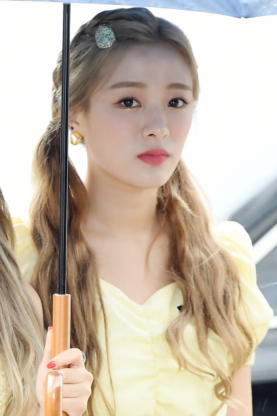 [TEN 포토] 에이프릴 진솔 '두 눈에 별'
