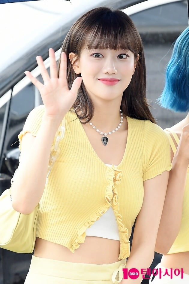 [TEN 포토] 에이프릴 나은 '마음을 체포당했어'