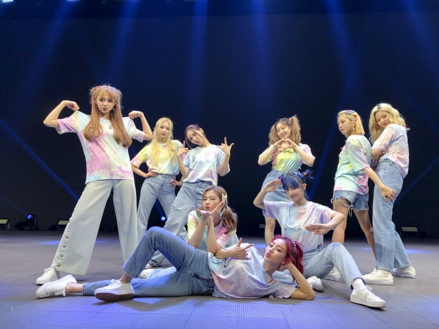 그룹 트와이스의 온라인 콘서트 / 사진제공=JYP엔터테인먼트