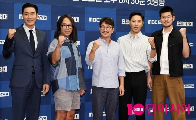 [TEN 포토] 최시원-송호준-김승진-진구-장기하 '요트원정대 예능 아닌 생존기였다'