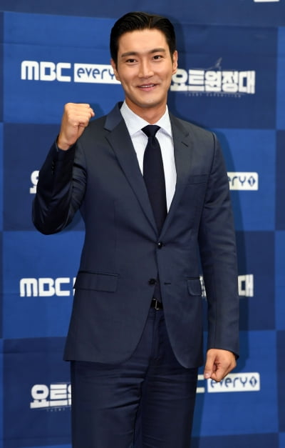 [TEN 포토] '요트원정대' 최시원 '여기서 제가 막내입니다'