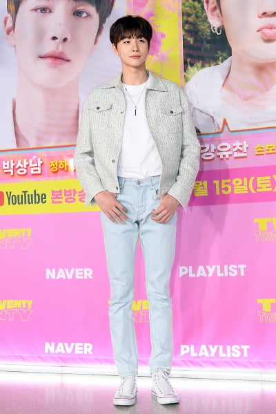 [TEN 포토] 박상남 '끝이없는 다리길이'