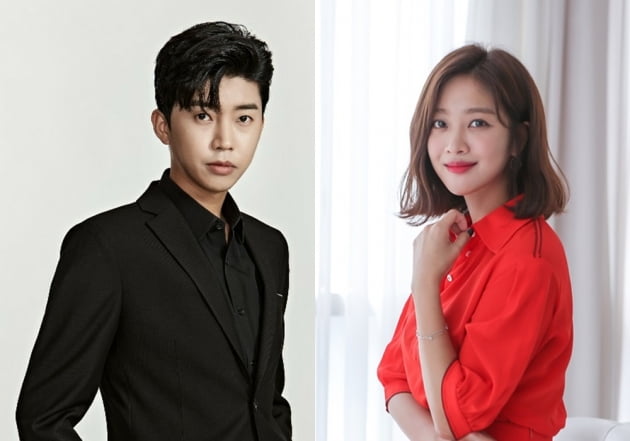 '2020 트롯 어워즈' MC 가수 임영웅(왼쪽)과 조보아/ 사진=TV조선 제공