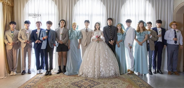 박보미 박요한 결혼 /사진=해피메리드컴퍼니, 웨딩디렉터봉드, 투브라이드, 로자스포사, 로미오프렌즈, 순수메이크업, 로더플라워, 스플렌디노, 마인모리, 규중칠우, 정민경스타일리스트
