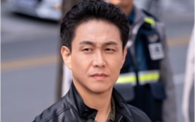 '모범형사' 오정세, 체포 순간까지도 당당한 이유는?