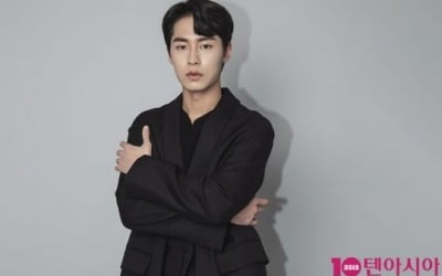 [단독] 이재욱 "코로나19 확진 받은 허동원과 접촉 無…제작사 조치 기다린다"
