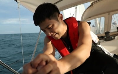 '요트원정대' 진구, 역시 '태양의 후예'…"해를 부르는 기운있다"