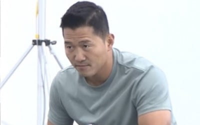 '개훌륭' 강형욱, 인형 물어뜯는 고민견 등장에 '헬퍼독' 투입