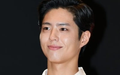 박보검, 오늘(31일) 해군 입대…"코로나19로 비공개"