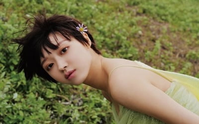 오마이걸 유아, 숏커트로 파격 변신…인간 청포도 매력