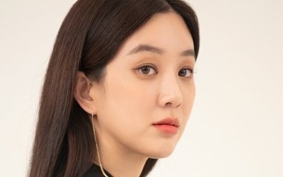 "남미 허벅지"…정려원, 레깅스 입고 탄탄 몸매 과시