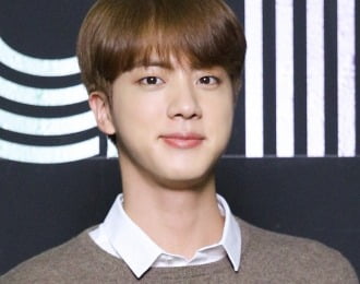 빅히트 "BTS 맏형 진, 2021년 말일까지 軍 연기 가능 판단"