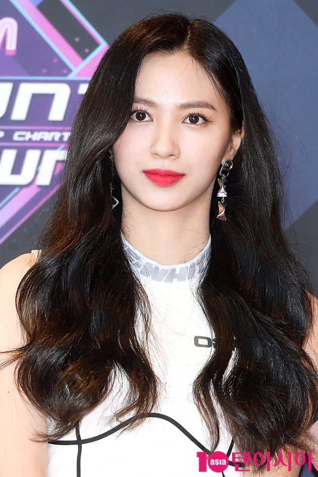 [B컷 방출] 체리블렛 지원 '생일 맞은 아기고양이…러블리 끝판왕'