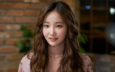 '앨리스' 연우, 커피잔보다 작은 얼굴로 첫 등장…김희선 철부지 동생 役