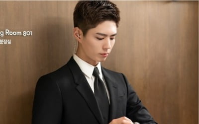 '청춘기록' 박보검, VIP 지키는 경호원…멋짐 폭발 열연