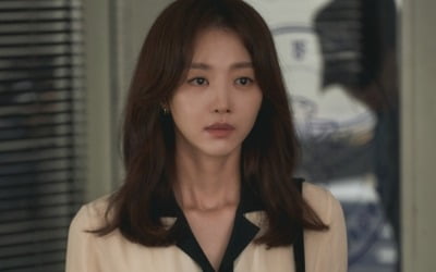'악의 꽃' 장희진, 경찰서 찾다…'이장 살인사건' 진실 공개 임박